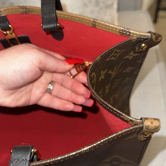 LV on the go MM mono smoke free environment comes with dusty box EUC Firm Price - Picture 7 of 16